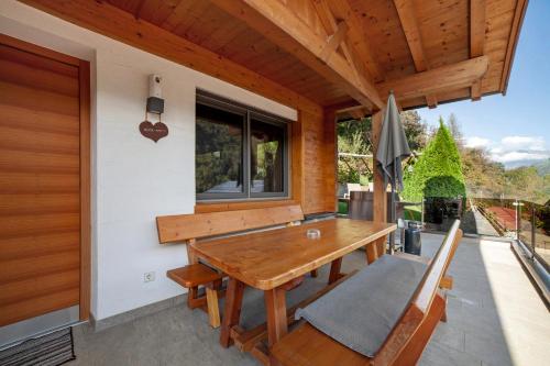 Balkón nebo terasa v ubytování Chalet Resort Innerluferhof