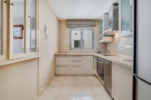 Spacious Two Bedroom Apartment with Terrace right on the Surf Beach