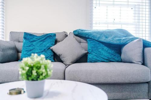Posezení v ubytování Stylish Apartment, Fully Equipped, Long Term Disc