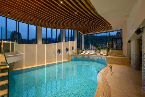 Hotel Valedor Boutique & Spa — Swimming pool