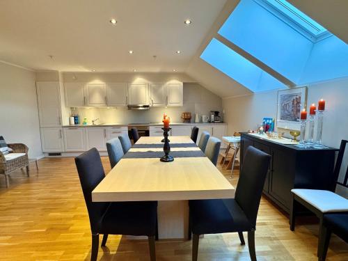 Χώρος καθιστικού στο Beautiful penthouse centrally located in Geilo, stunning views