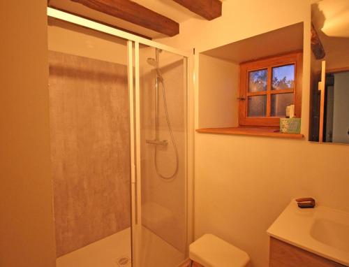 Photo de la galerie de l'établissement La maison au coeur du village, à La Geneytouse