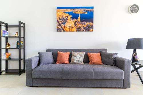 Brand New Apartment 3Bdr 2 Bth H7