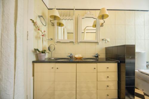 Adore Portugal Coimbra Guest House
