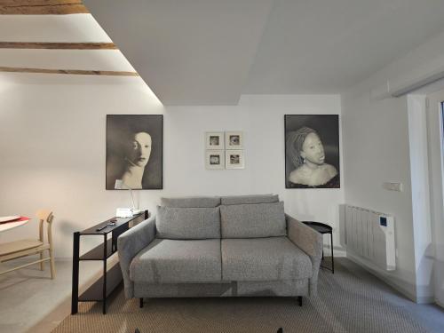 Estafeta 85 by Clabao