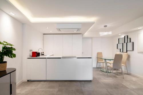 REF 1967 - Cannes Center - Apartment for rent