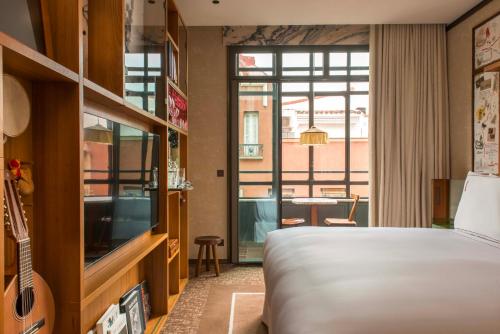 Brach Madrid - Evok Collection photo 54
