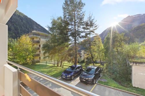 Studio lumineux avec vue sur les montagnes