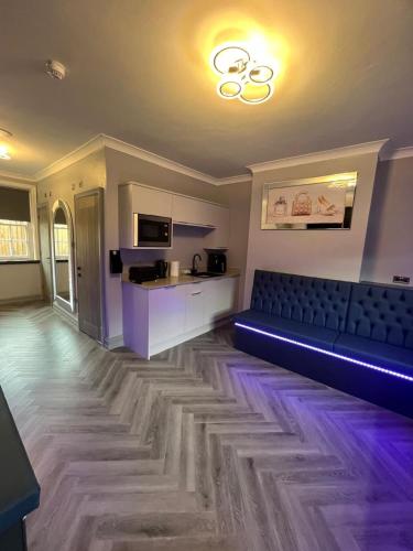 101 Bold Street Apartments photo 54