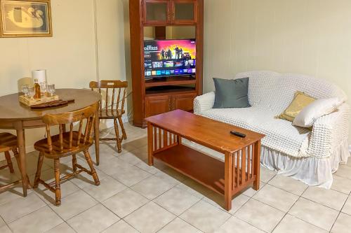 Foto dalla galleria di Walk to University of South Alabama Mobile Apt a Mobile