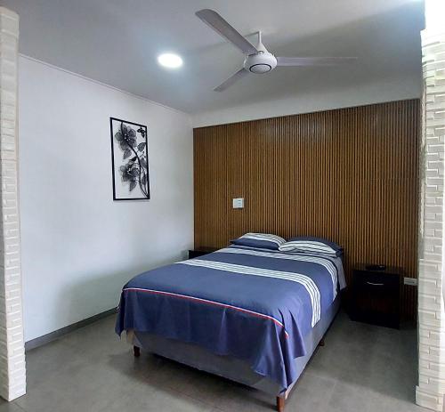 Ένα ή περισσότερα κρεβάτια σε δωμάτιο στο ESTUDIO - Cristo Redentor