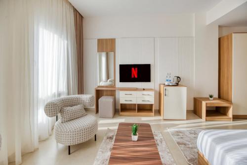 Μια τηλεόραση ή/και κέντρο ψυχαγωγίας στο Mazar Pyramids Hotel