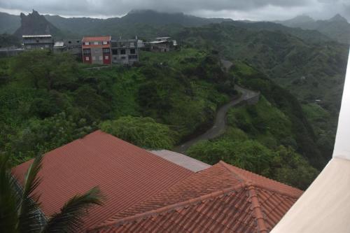 Gallery image of Hotel Cantinho in Montanha