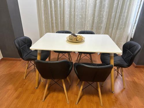 Ein Sitzbereich in der Unterkunft 10 minutos centro Sevilla, moderno y con parking gratis