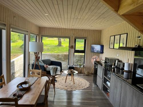 Kuchyň nebo kuchyňský kout v ubytování AncudLodge