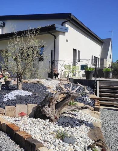 Studio Mado proche centre ville questembert