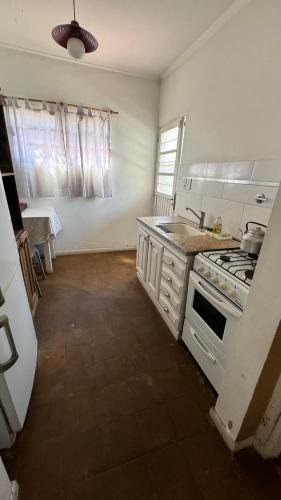 Η κουζίνα ή μικρή κουζίνα στο casa Muñiz