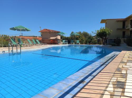 Gallery image of Family Friendly Kalliopi Apt in Kavros