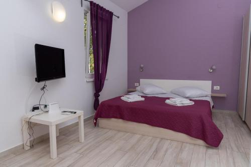 Ένα ή περισσότερα κρεβάτια σε δωμάτιο στο Stara Gavza 165