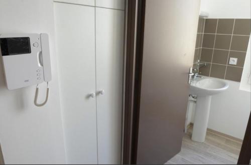 Photo de la galerie de l'établissement Beau studio proche mer et gare, à Nice