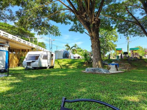 Afbeelding uit fotogalerij van Nakorn resort & cafe in Ban Wang Malako