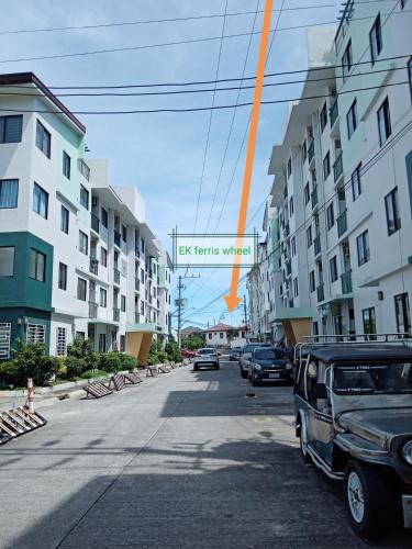 Kejiranan di persekitaran atau kejiranan dekat dengan apartmen