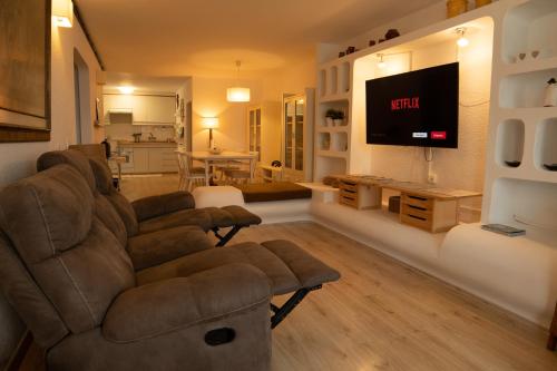 BOGGE 1A Luminoso, amplio y 1 linea de playa