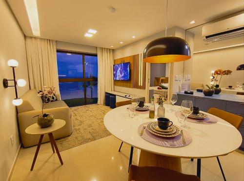 Η κουζίνα ή μικρή κουζίνα στο Rio Park Ave, Sea View Central - by TRH Home Stay