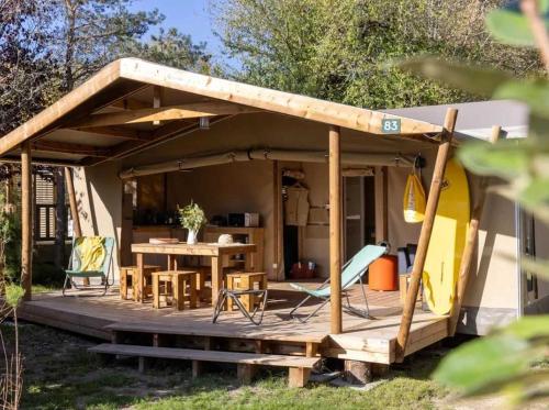 Cabane 4 étoiles - Piscine - cbgcb0a