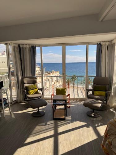 Penthouse Giner Benidorm centro playa by TRG