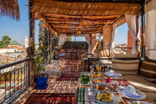 Balkón alebo terasa v ubytovaní Riad Sun of Kech