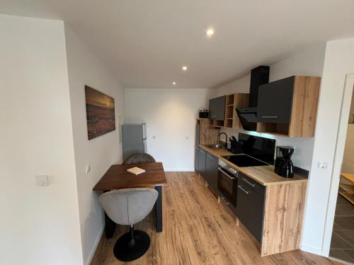 Cuisine ou kitchenette dans l'établissement Al Backstuff