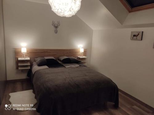 Photo de la galerie de l'établissement Bel appartement récent dans maison en Chartreuse, à Saint-Thibaud-de-Couz