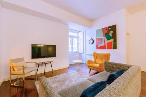 Chiado 2 Bedroom Elegant Apartment