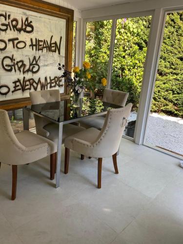 Billede fra billedgalleriet på Maison privée dans un petit domaine Cannes i Cannes