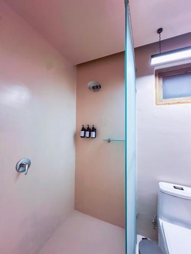 Koupelna v ubytování Xeno Hotel Boutique