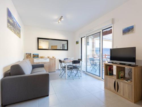 À Loudenvielle, T2 moderne, proche télécabine, parking, wifi - FR-1-695-61