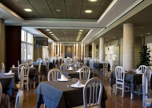 En restaurant eller et andet spisested på Hotel Salbatoreh