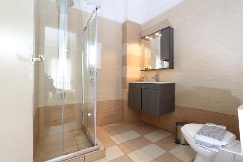 Koupelna v ubytování Athens Delta Hotel