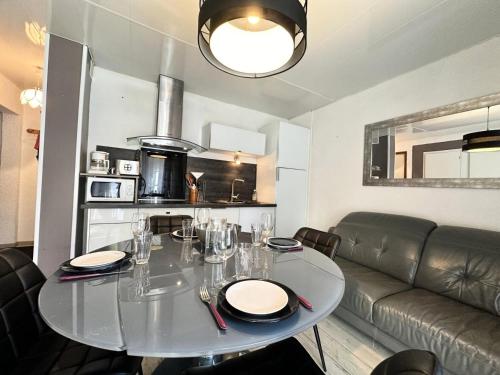 Photo de la galerie de l'établissement Résidence Neige Et Soleil - T3 PROCHE DU CENTRE STATION MAE-8421, à Vars