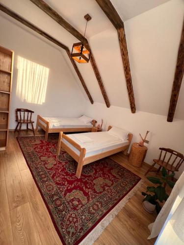 Galeriebild der Unterkunft Famíves vendégház in Racu