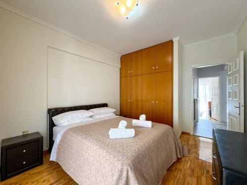 Historic Seaview Getaway Near the City Center