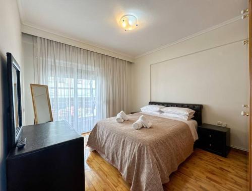 Historic Seaview Getaway Near the City Center