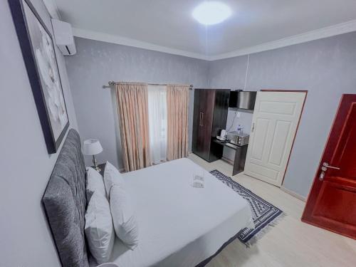 Φωτογραφία από το άλμπουμ του La Bronze Guest Lodge σε Newcastle