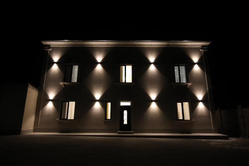 Louvre Luxury Collection Hotel