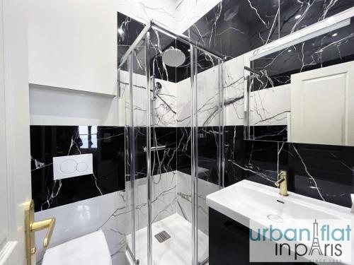 Urban Flat 188 - Stunning 4 Bedroom Flat in Paris