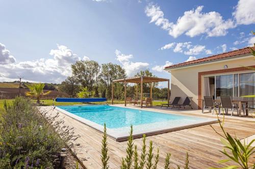 Maison charme et confort - piscine chauffée