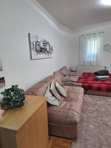 Posezení v ubytování Vila Košuta - Kopaonik, Brzeće 30m from gondola