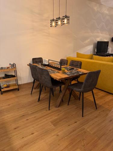 Schönbrunn Garden Apartments