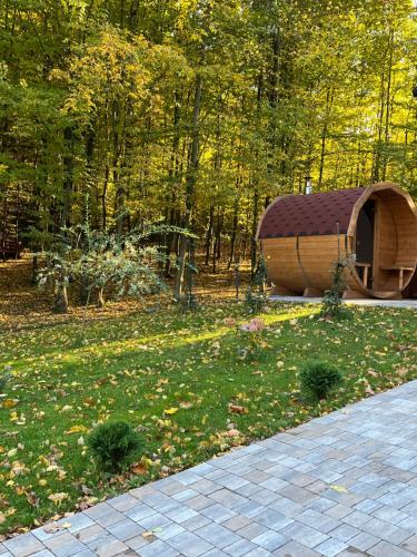 Zahrada ubytování Domek w lesie Sauna i Gorąca balia Wellness&Spa
